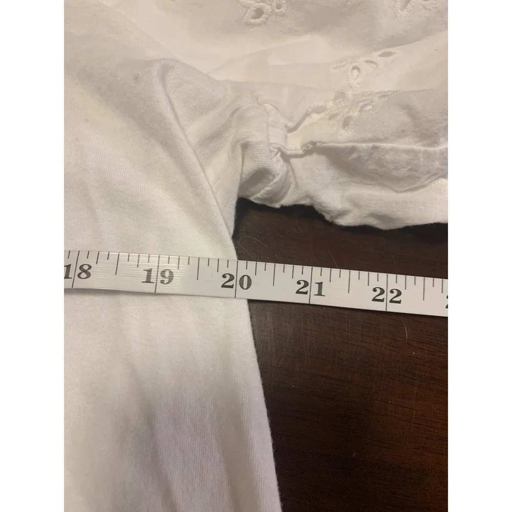 Old Navy White Eyelet Puff Sleeve Knit Top Blouse Large L‎ Cotton